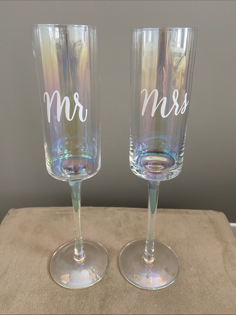 Iridescent Mr and Mrs Champagne Flutes - Wedding Toasting Glasses